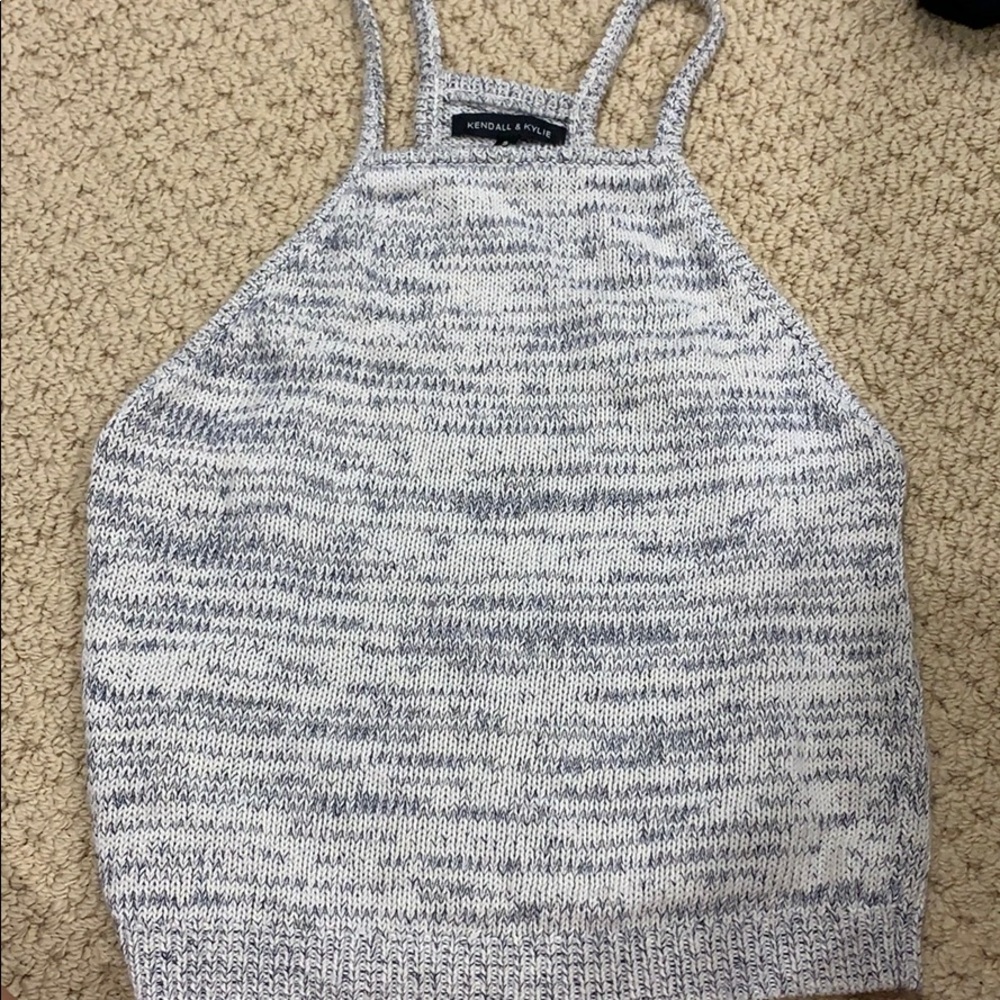 Kendall and Kylie tank